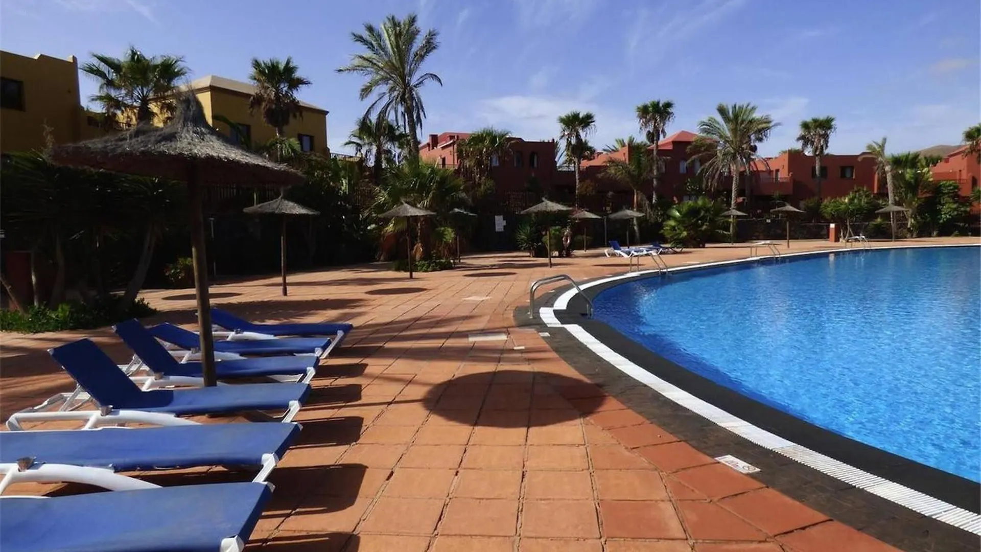 Tamarindo Piscinas De Agua Salada Fibra Optica Apartment Corralejo