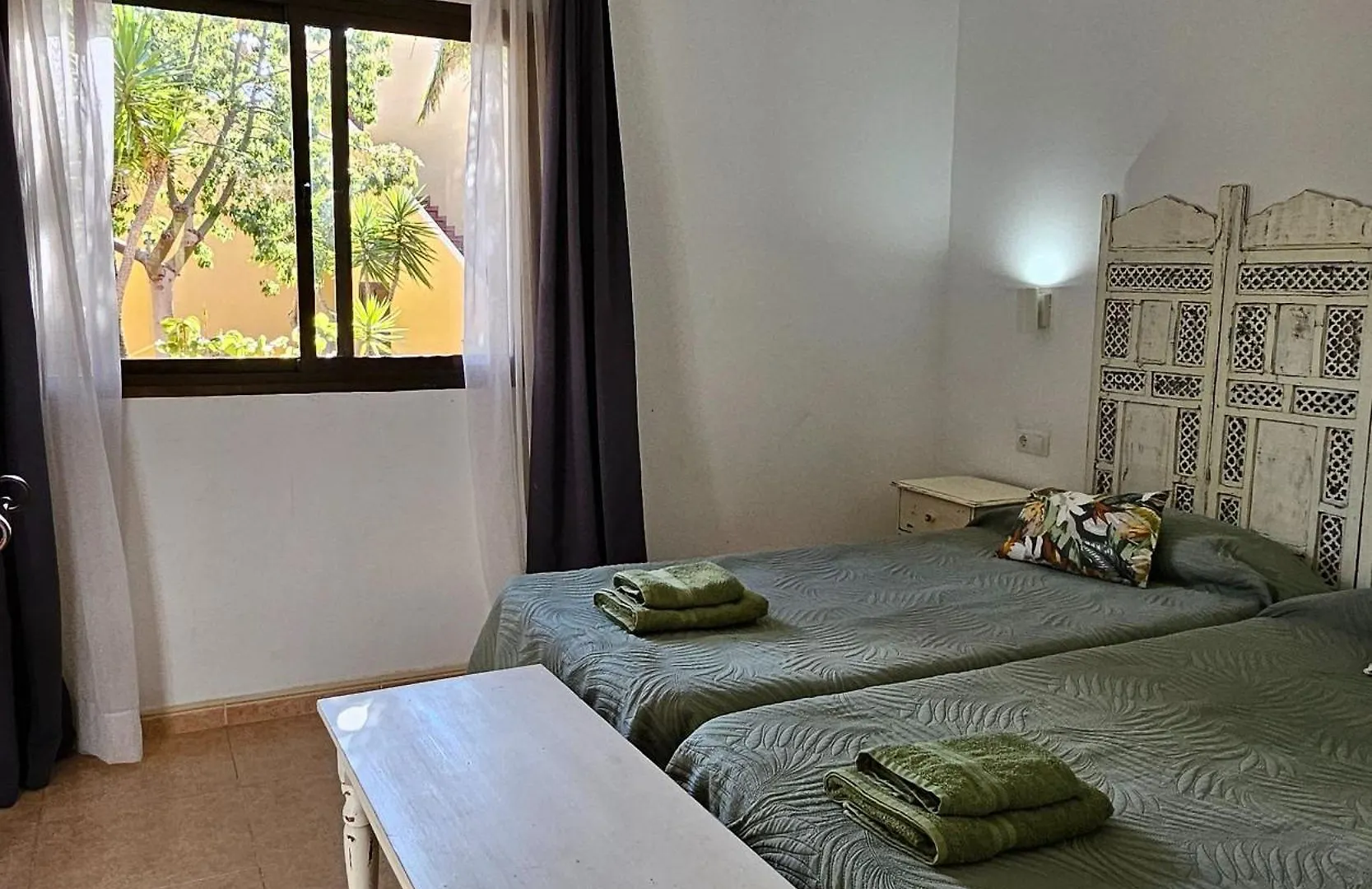 Tamarindo Piscinas De Agua Salada Fibra Optica Apartment Corralejo