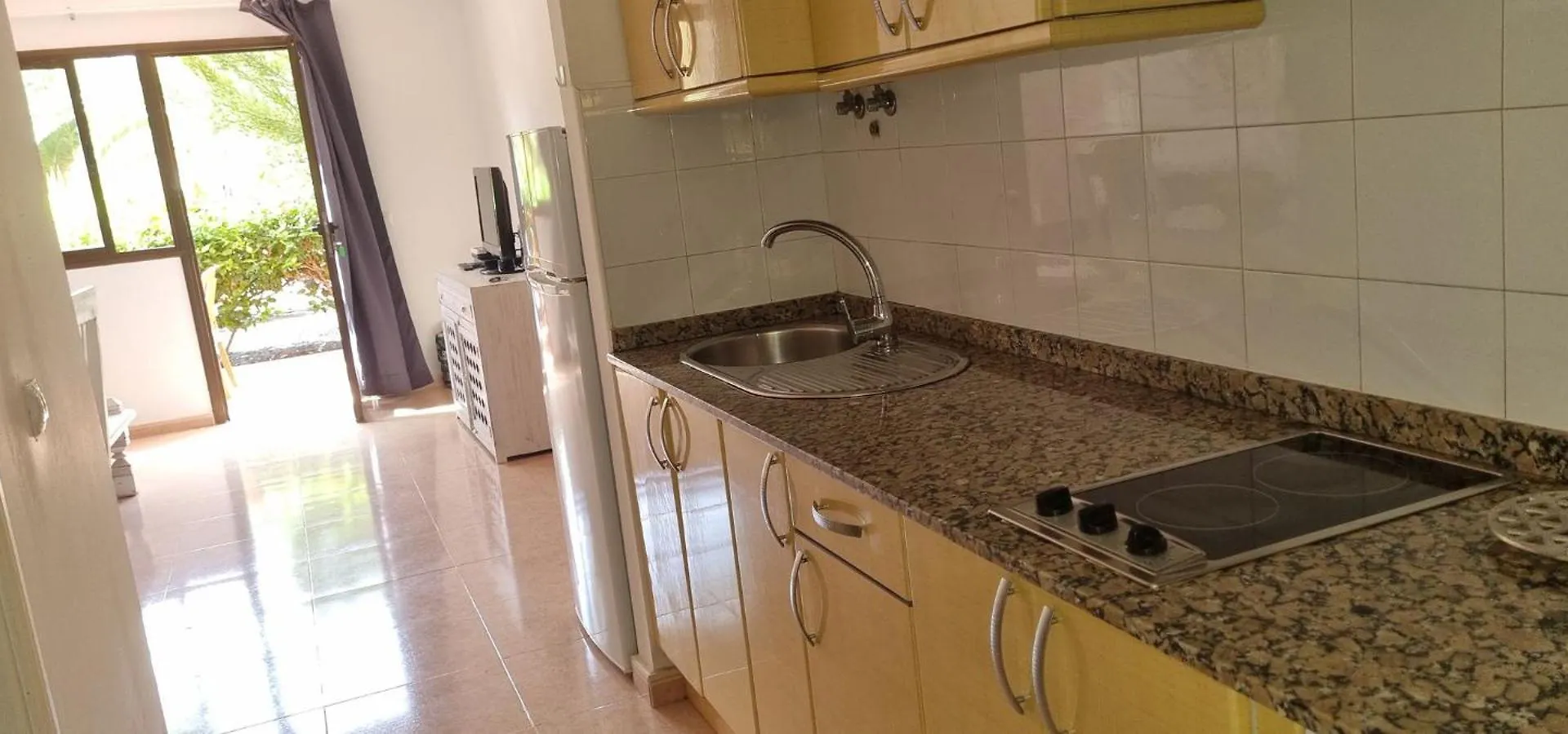 Tamarindo Piscinas De Agua Salada Fibra Optica Apartment Corralejo